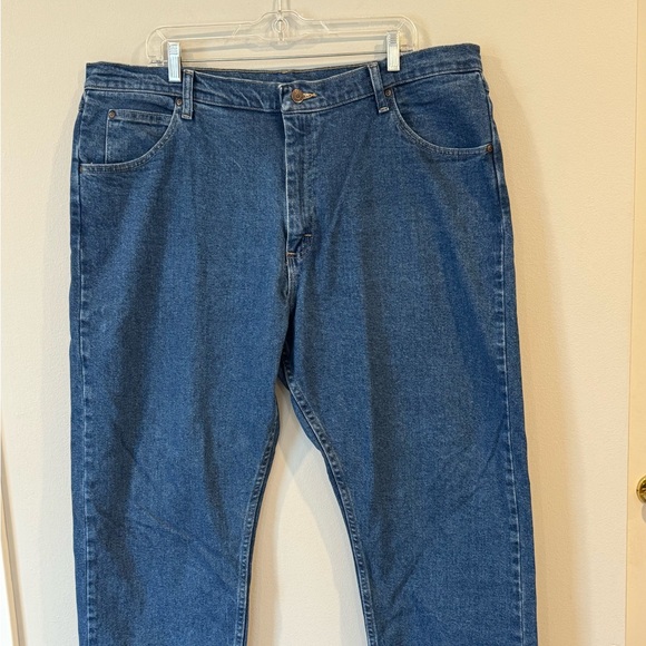 Wrangler Other - Wrangler Jeans Men's 40x29 Blue 1097FXVMD Relaxed Fit Medium Wash Denim